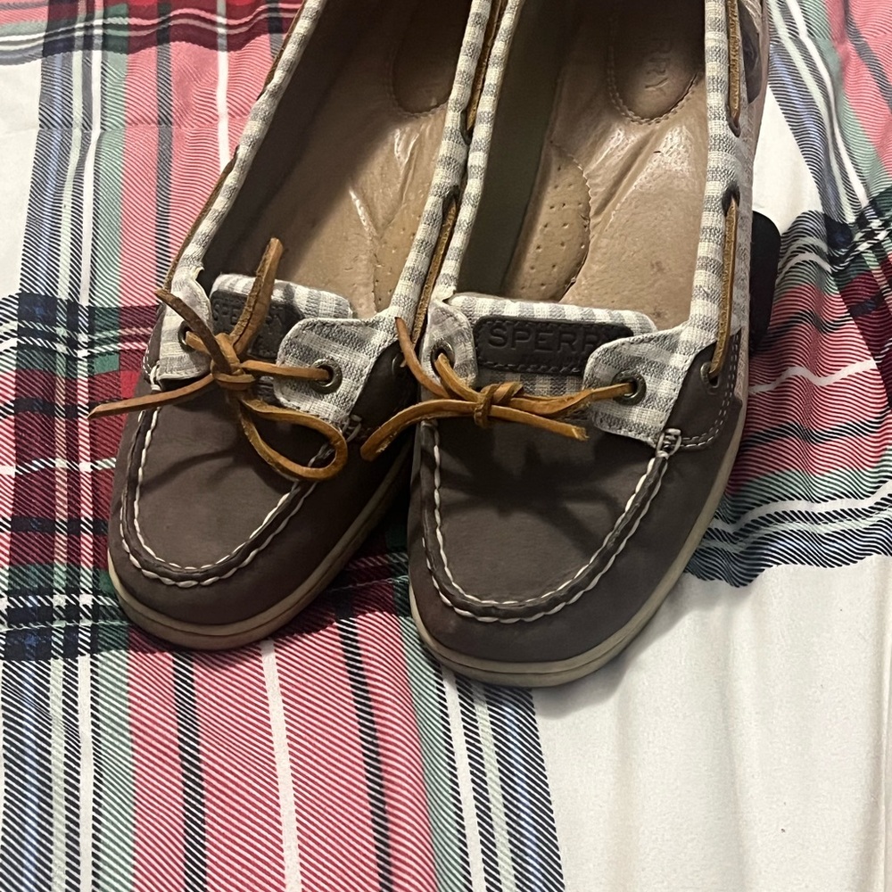 Sperry Women's Tan and Brown Loafers